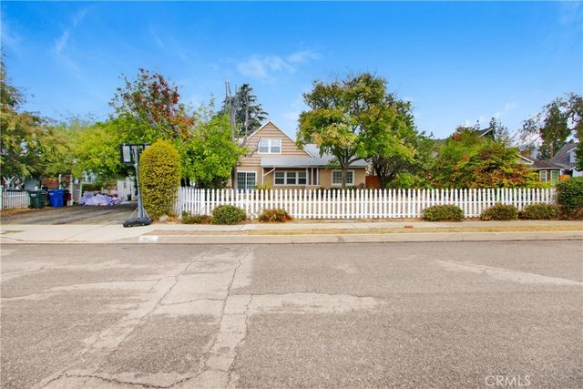 817 E Ada Avenue, Glendora, CA 91741