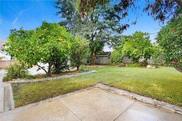 817 E Ada Avenue, Glendora, CA 91741