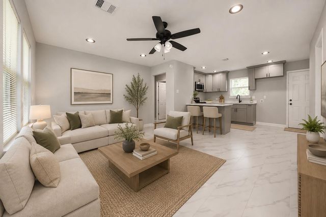 4914 Angleton Street, Houston, TX 77033