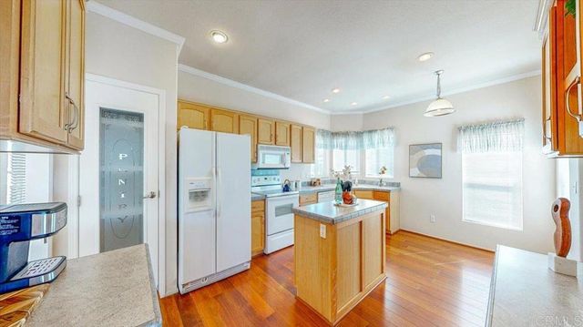 716 S. 2nd St. 197, El Cajon, CA 92019