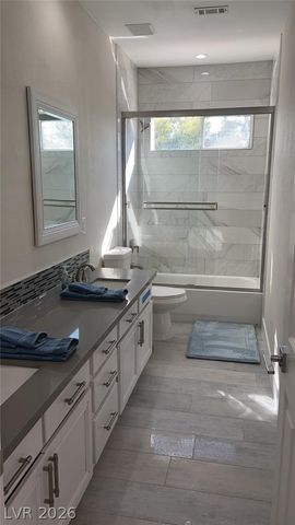 385 Glenridding Street, Las Vegas, NV 89183