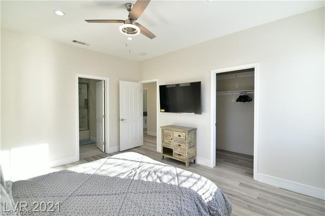 385 Glenridding Street, Las Vegas, NV 89183