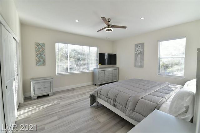 385 Glenridding Street, Las Vegas, NV 89183