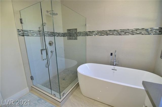 385 Glenridding Street, Las Vegas, NV 89183