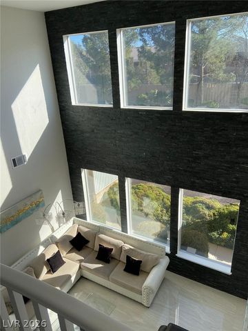 385 Glenridding Street, Las Vegas, NV 89183