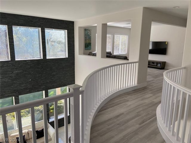 385 Glenridding Street, Las Vegas, NV 89183