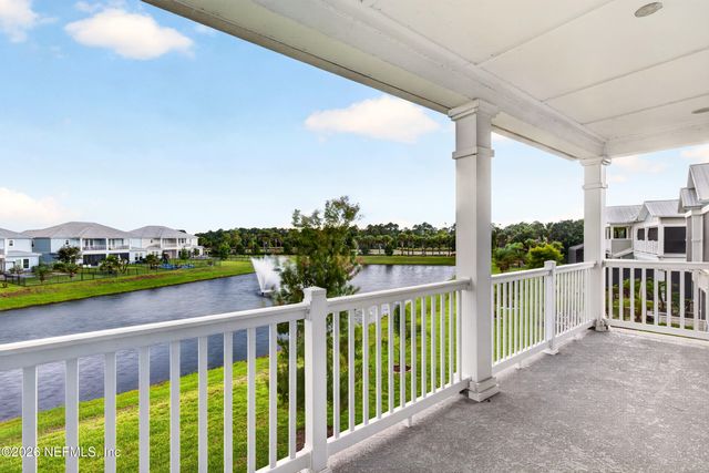 106 RUM RUNNER Way, St. Johns, FL 32259