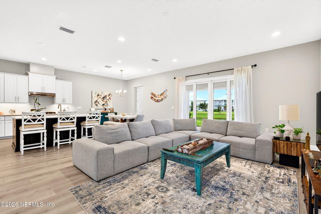 106 RUM RUNNER Way, St. Johns, FL 32259