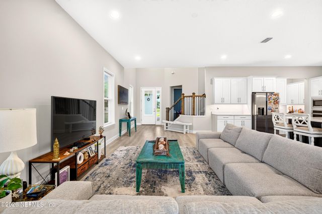 106 RUM RUNNER Way, St. Johns, FL 32259