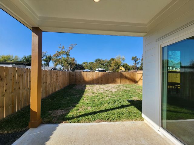 7817 Beckley Street A, Houston, TX 77088