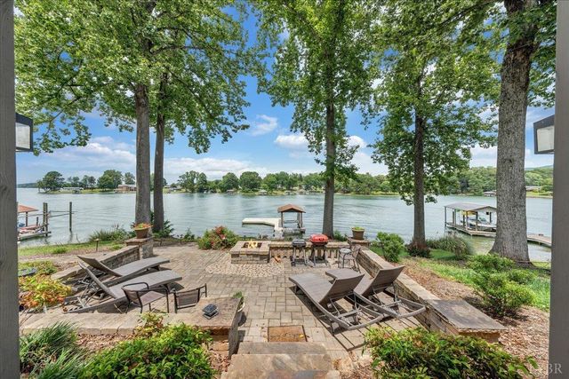 292 Cove Road, Penhook, VA 24137