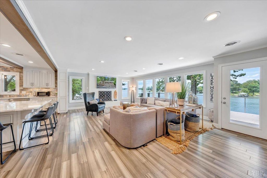 292 Cove Road, Penhook, VA 24137