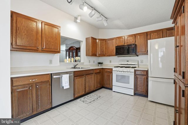 486 CEDAR HOLLOW DR, Yardley, PA 19067