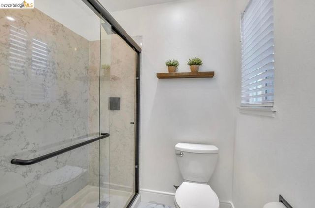 5120 Discovery Pt, Discovery Bay, CA 94505