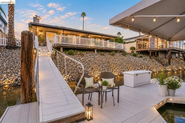 5120 Discovery Pt, Discovery Bay, CA 94505