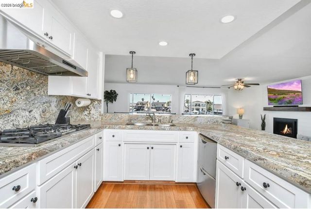 5120 Discovery Pt, Discovery Bay, CA 94505