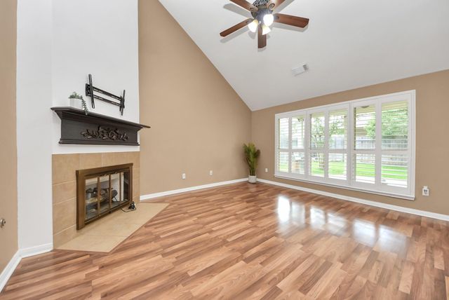 12027 Iris Canyon Drive, Tomball, TX 77377