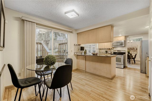 15703 SE 45th Court, Bellevue, WA 98006