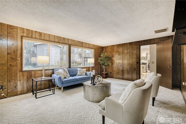 15703 SE 45th Court, Bellevue, WA 98006