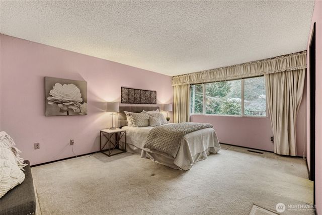 15703 SE 45th Court, Bellevue, WA 98006