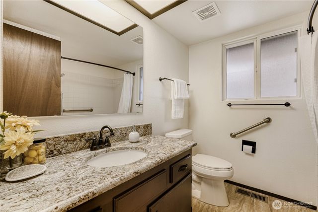 15703 SE 45th Court, Bellevue, WA 98006