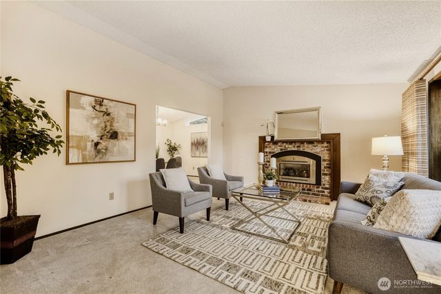 15703 SE 45th Court, Bellevue, WA 98006