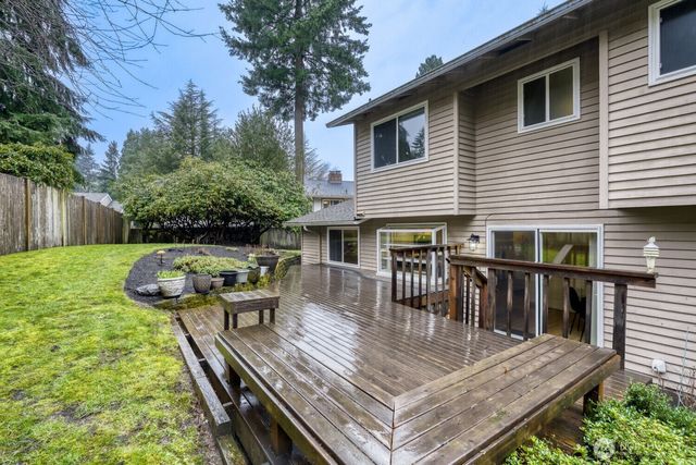15703 SE 45th Court, Bellevue, WA 98006