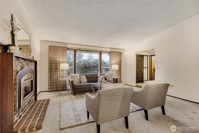 15703 SE 45th Court, Bellevue, WA 98006