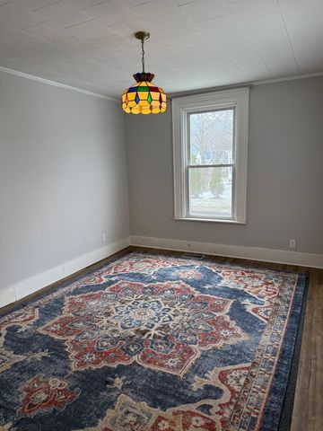 324 Cliff Street, St. Johnsbury, VT 05819