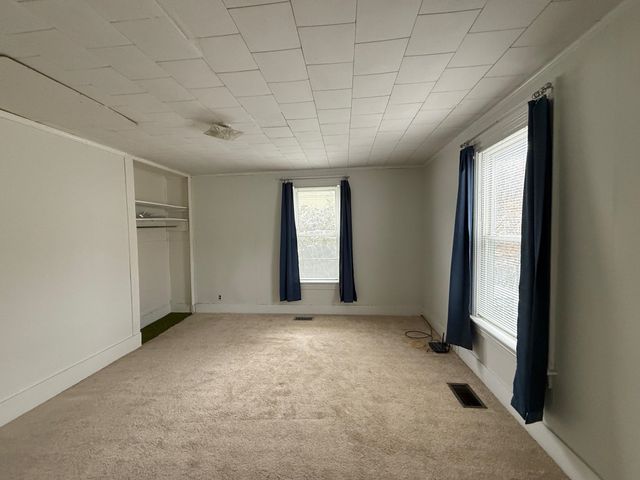 324 Cliff Street, St. Johnsbury, VT 05819