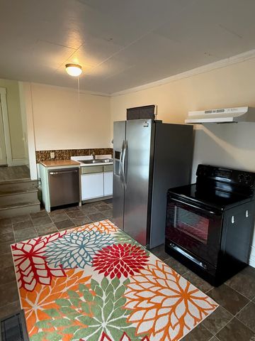 324 Cliff Street, St. Johnsbury, VT 05819