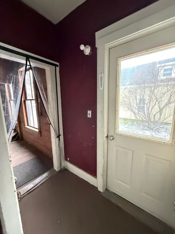 324 Cliff Street, St. Johnsbury, VT 05819