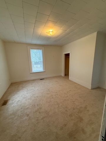 324 Cliff Street, St. Johnsbury, VT 05819