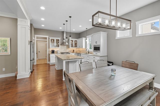 575 Whistling Court, Waukee, IA 50263