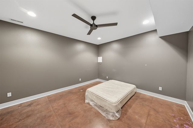 575 Whistling Court, Waukee, IA 50263