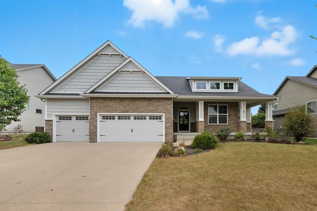 575 Whistling Court, Waukee, IA 50263