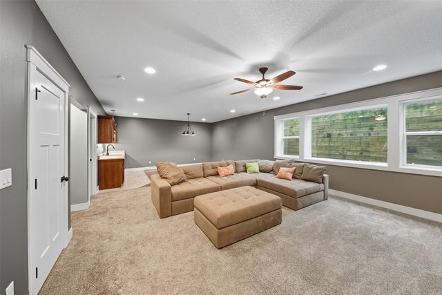 575 Whistling Court, Waukee, IA 50263