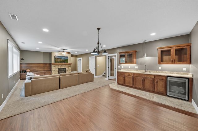 575 Whistling Court, Waukee, IA 50263
