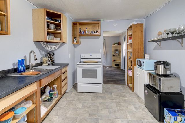 1406 Reckeweg Road, Fort Wayne, IN 46804