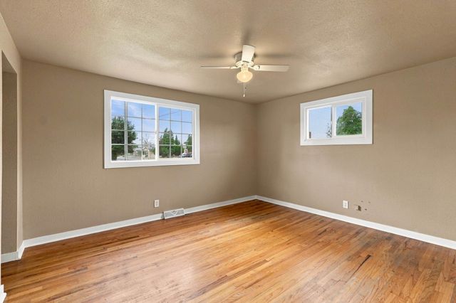 2901 E Cleveland Ave, Spokane, WA 99207
