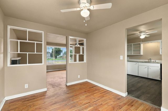 2901 E Cleveland Ave, Spokane, WA 99207
