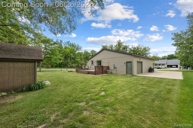 11997 Ruth Street, South Lyon, MI 48178