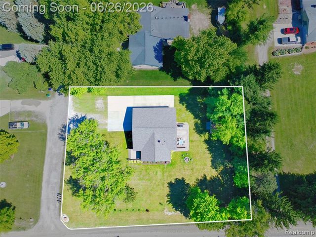 11997 Ruth Street, South Lyon, MI 48178