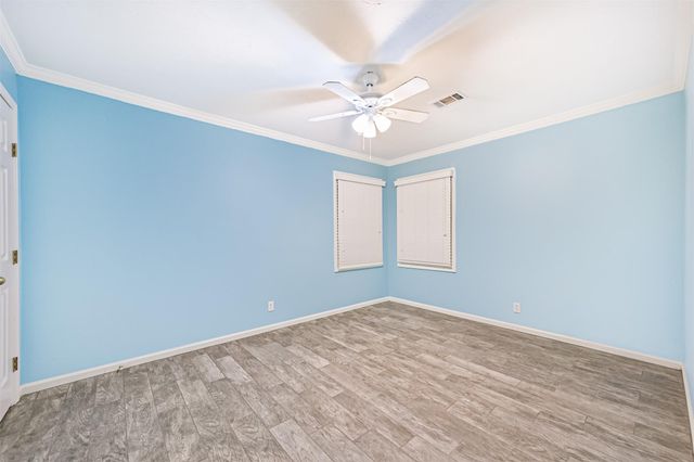 7010 Yucca Drive, Galveston, TX 77551