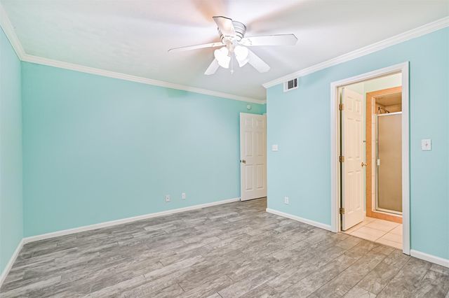 7010 Yucca Drive, Galveston, TX 77551