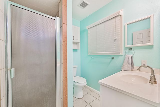 7010 Yucca Drive, Galveston, TX 77551