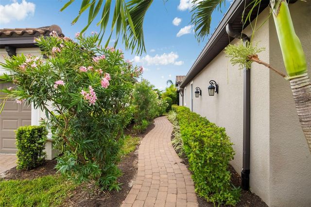 4759 MOTTA COURT, Bradenton, FL 34211
