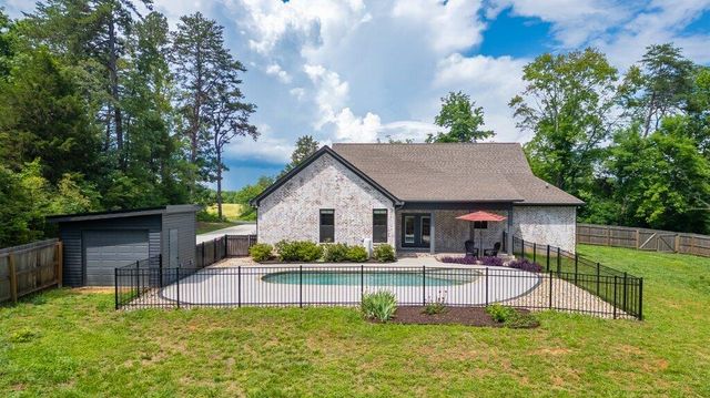11755 Crestwood Trail, Harrison, TN 37341