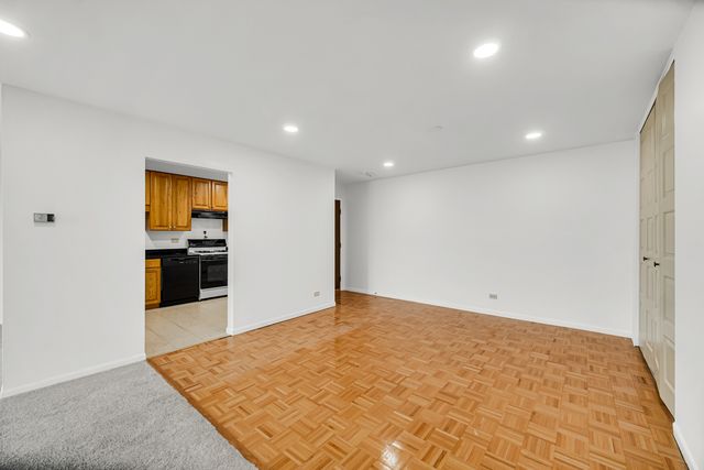 4731 Saint Joseph Creek Road 4E, Lisle, IL 60532