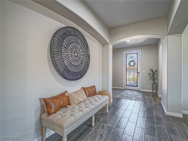 10425 Amulet Ridge Court, Las Vegas, NV 89149